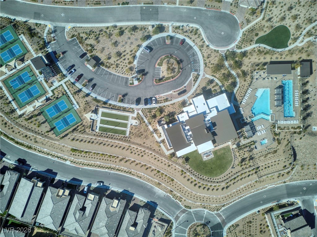 900 Carlton Terrace Lane