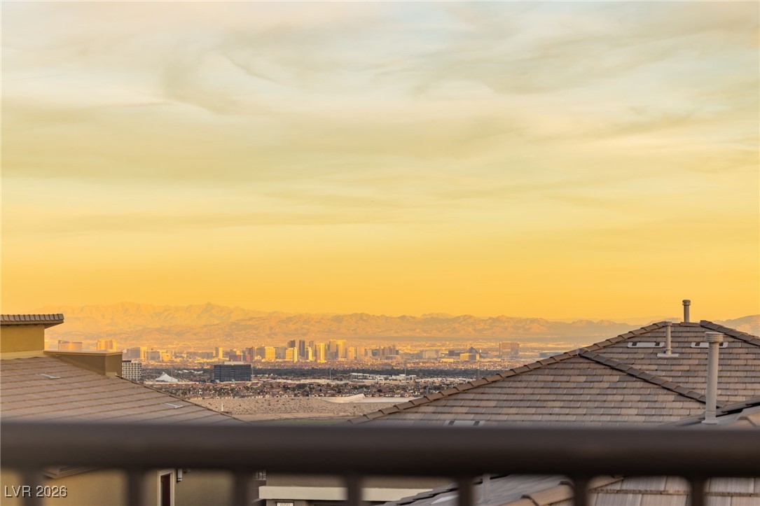 900 Carlton Terrace Lane