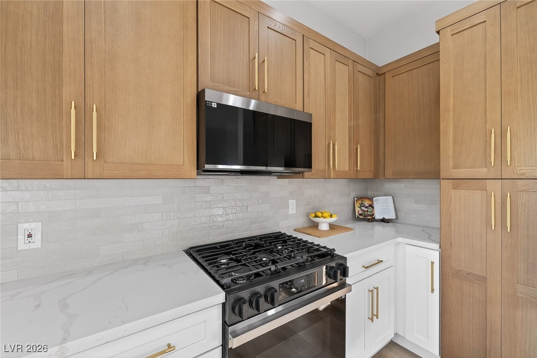 9205 Pitching Wedge Drive