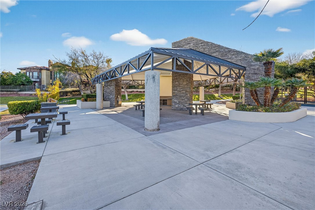 3050 American River Lane