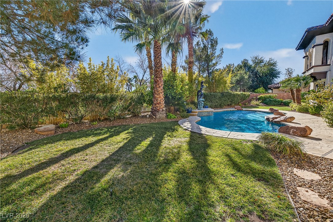 3050 American River Lane