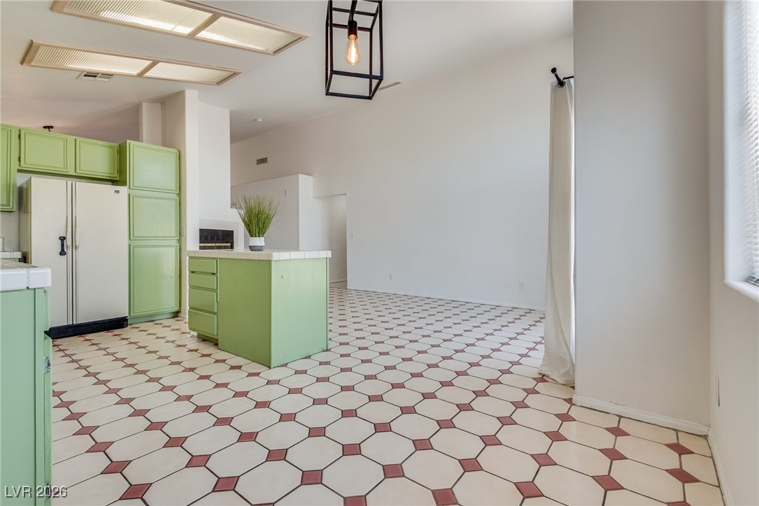 3974 Round Wood Street