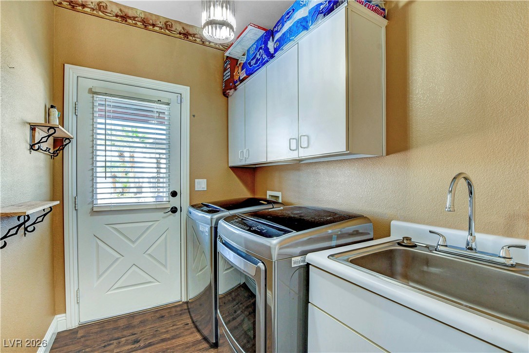 7651 Man O War Street