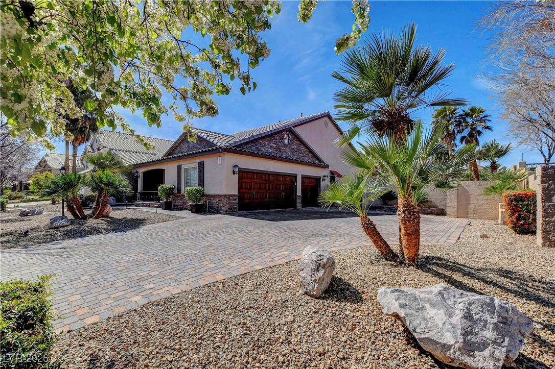 7651 Man O War Street