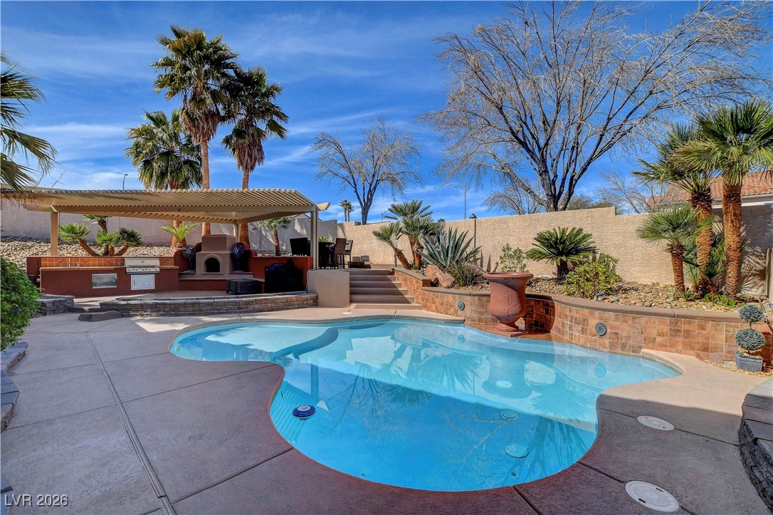 7651 Man O War Street