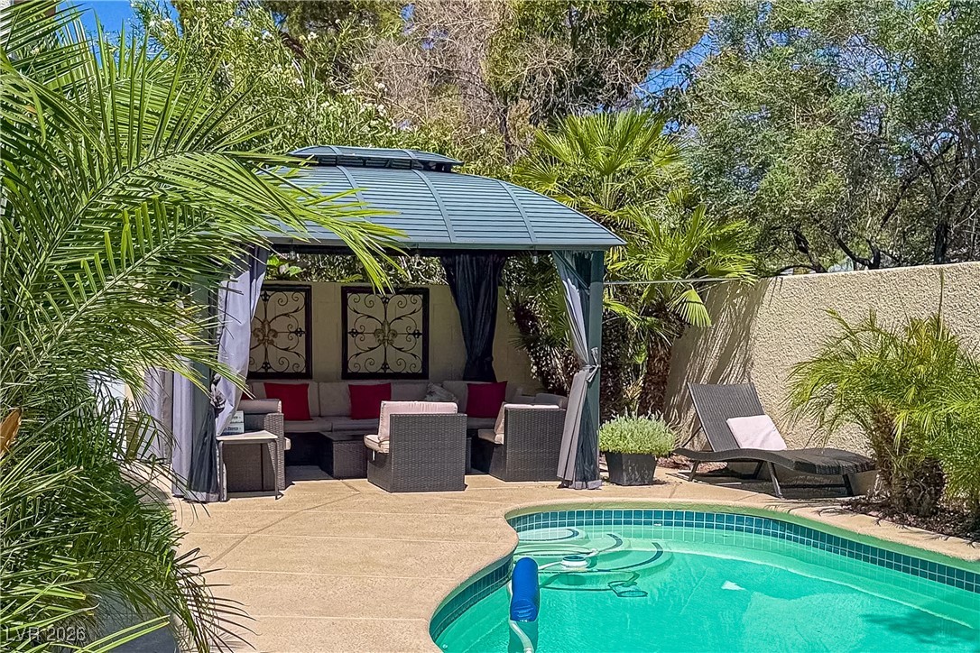 7912 Coral Point Avenue