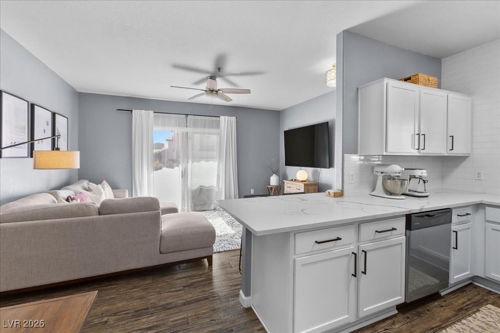 2291 West Horizon Ridge Parkway 11264