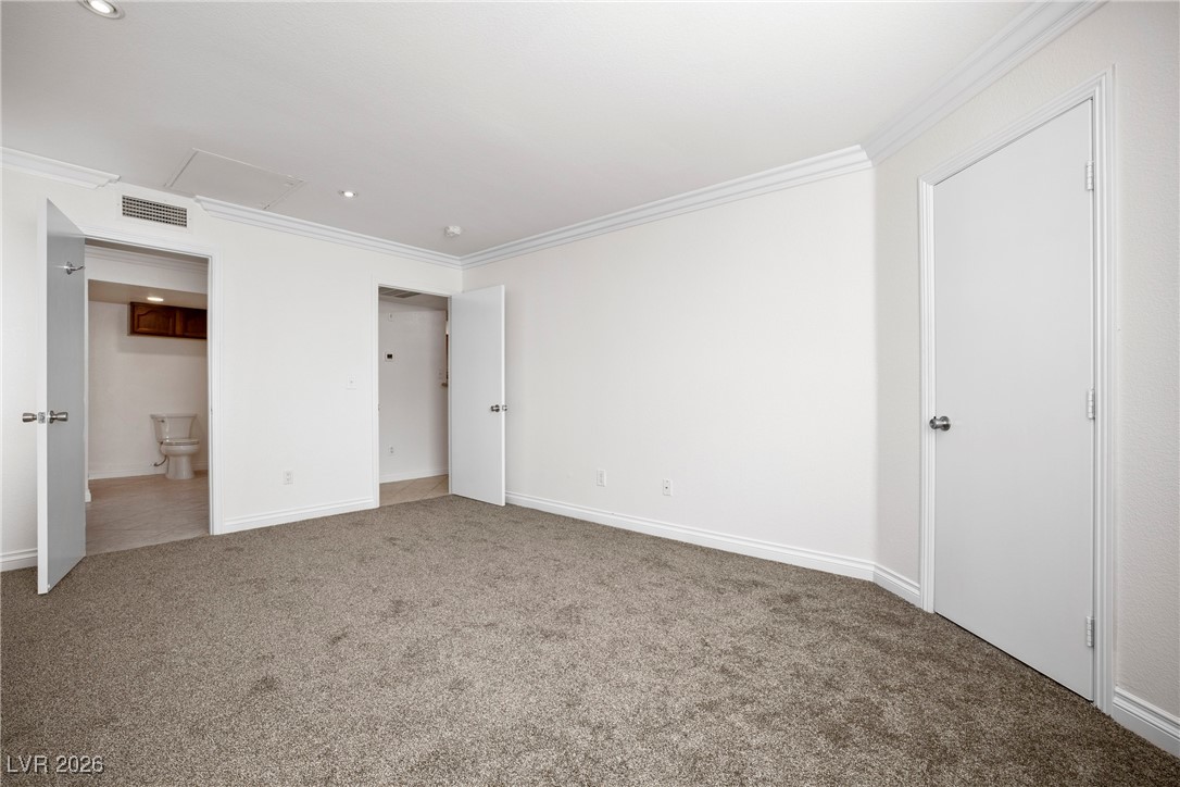 1150 North Buffalo Drive 2012