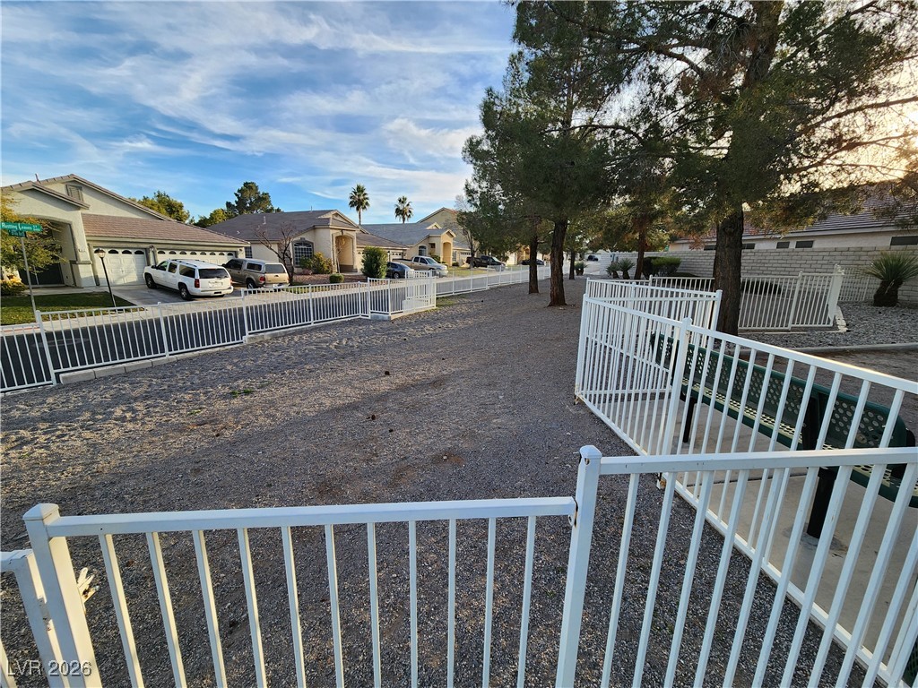 8456 Bandits Bluff Avenue