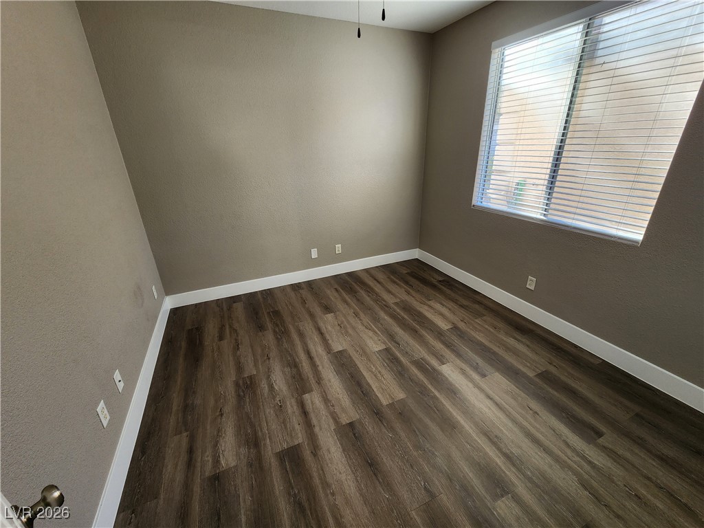 8456 Bandits Bluff Avenue