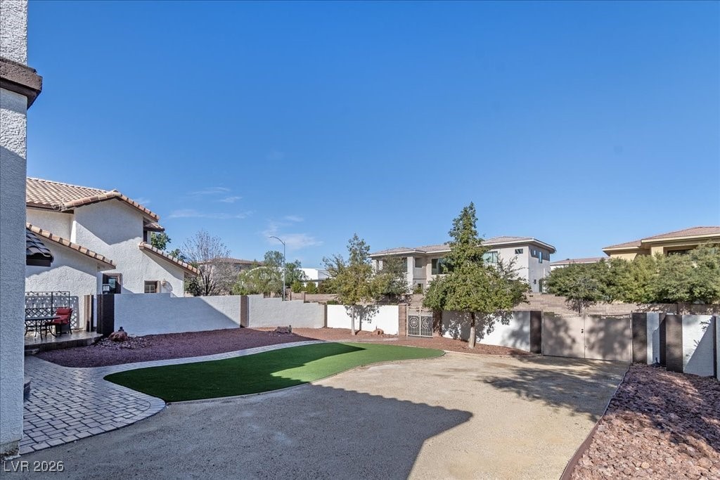 2200 South Pioneer Way