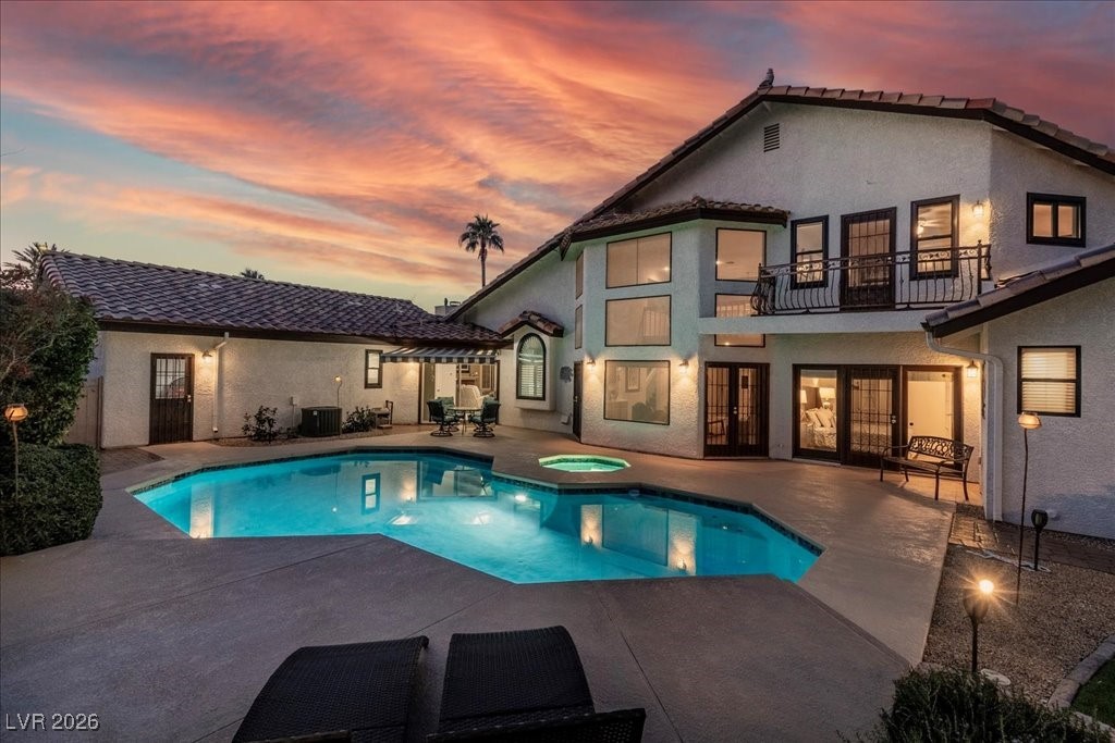 2200 South Pioneer Way