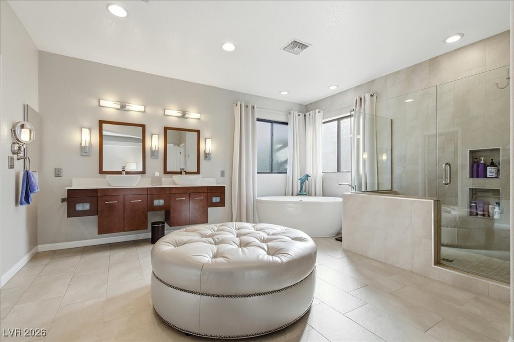 2200 South Pioneer Way