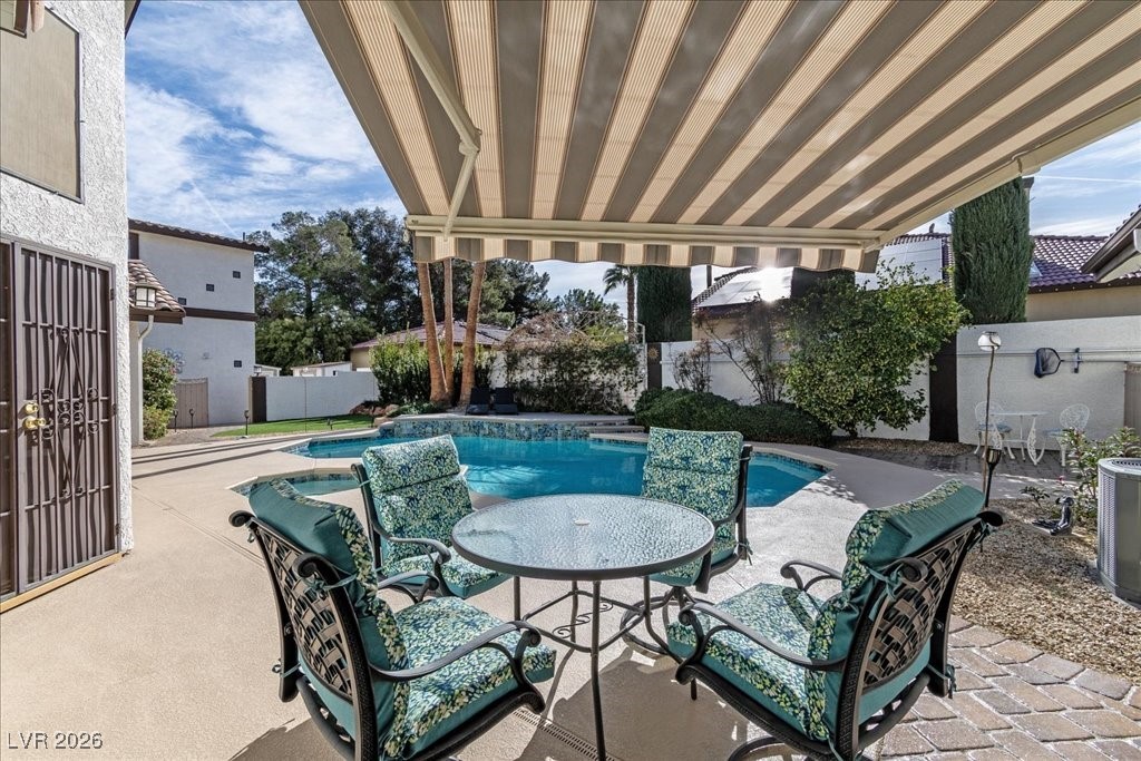 2200 South Pioneer Way