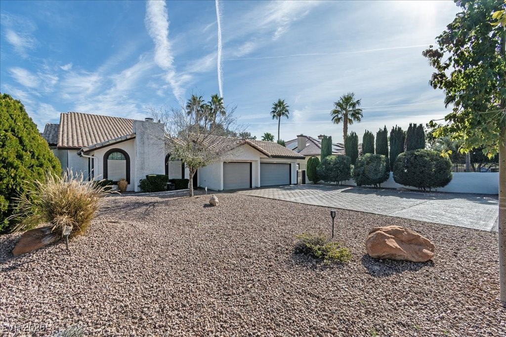 2200 South Pioneer Way