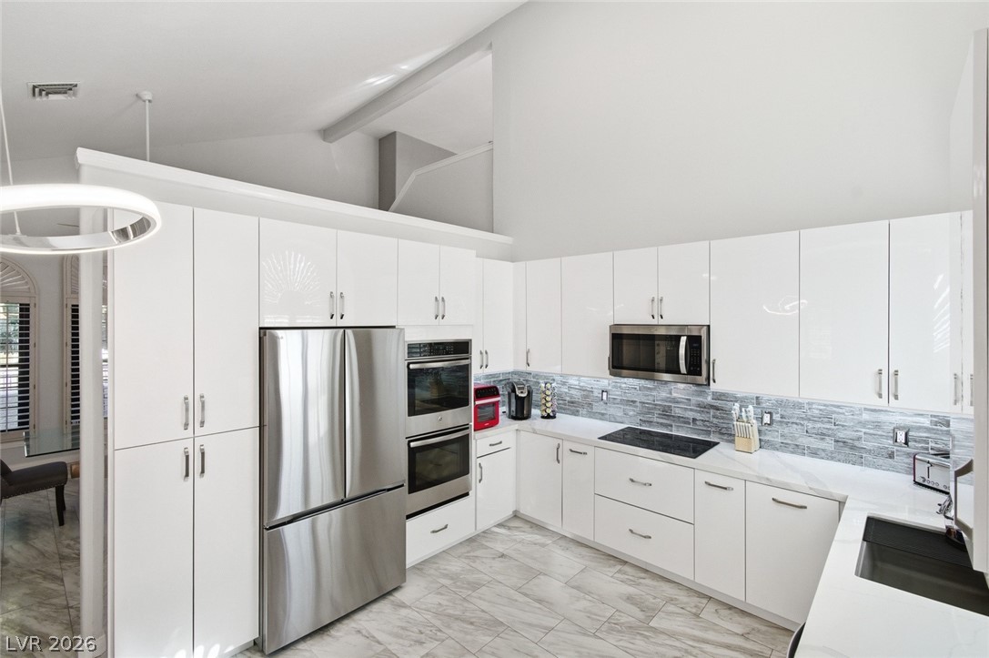 2200 South Pioneer Way