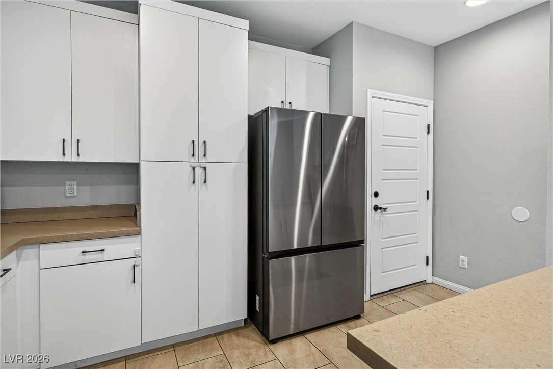 988 Via Panfilo Avenue