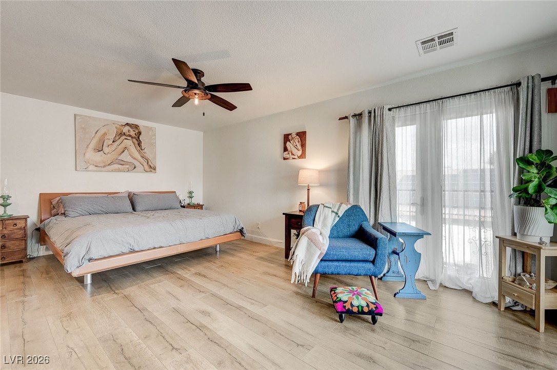 2989 Santa Margarita Street