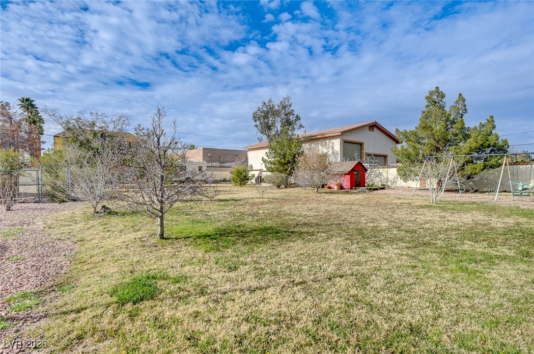 2989 Santa Margarita Street