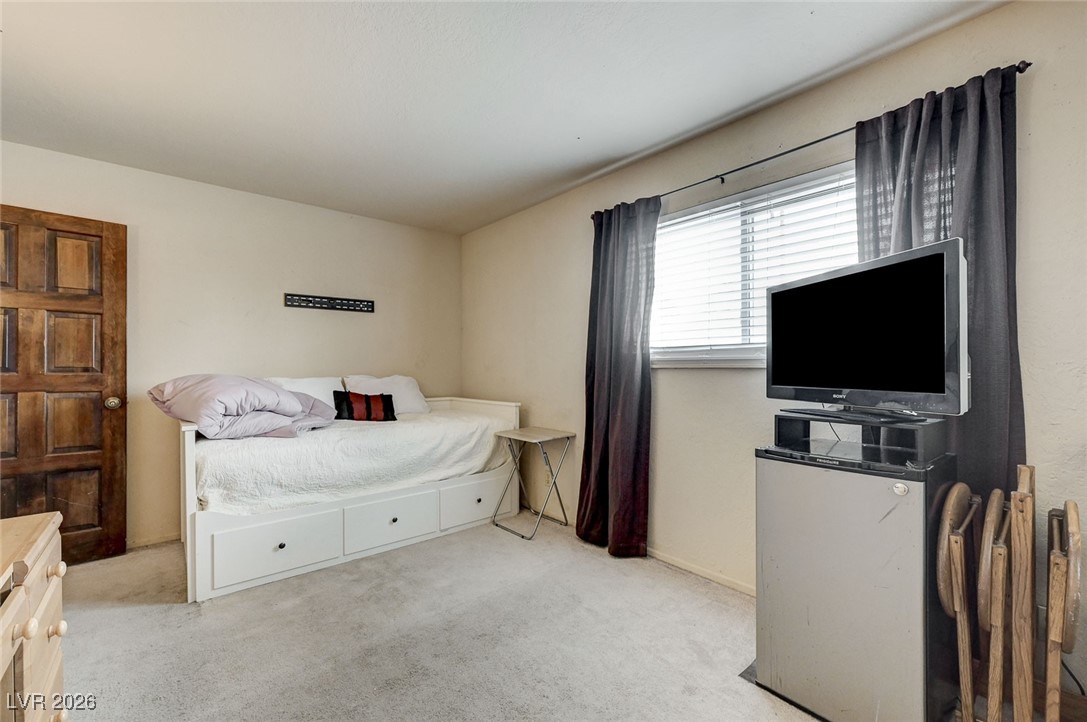 2989 Santa Margarita Street