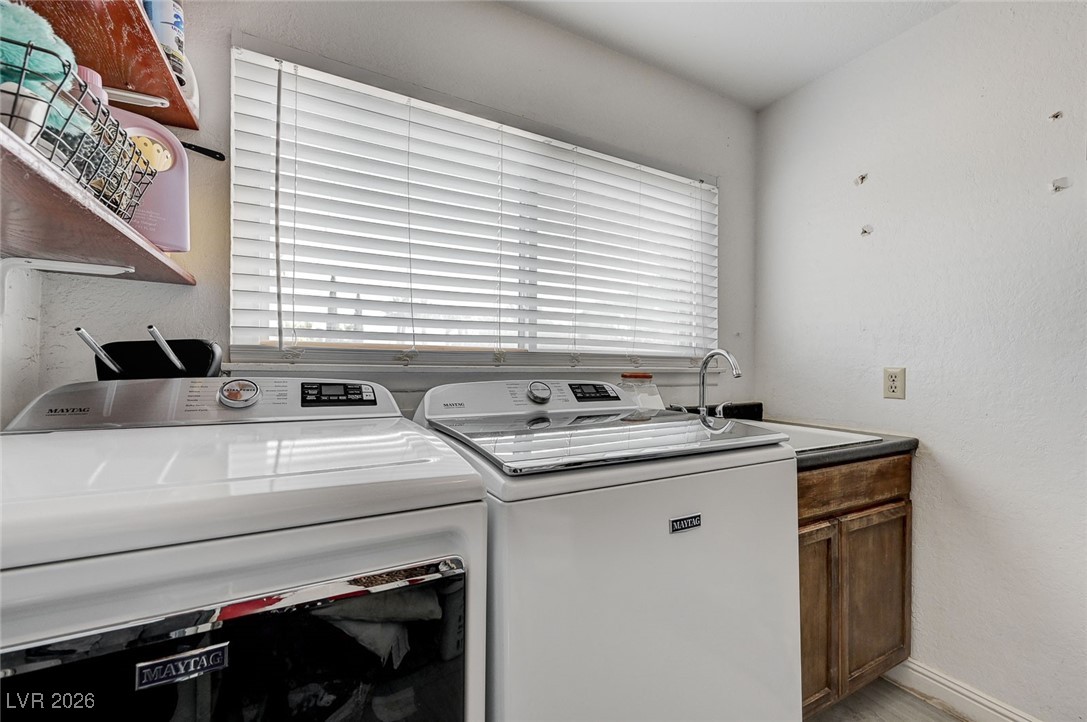 2989 Santa Margarita Street