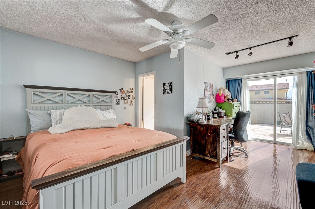 2989 Santa Margarita Street