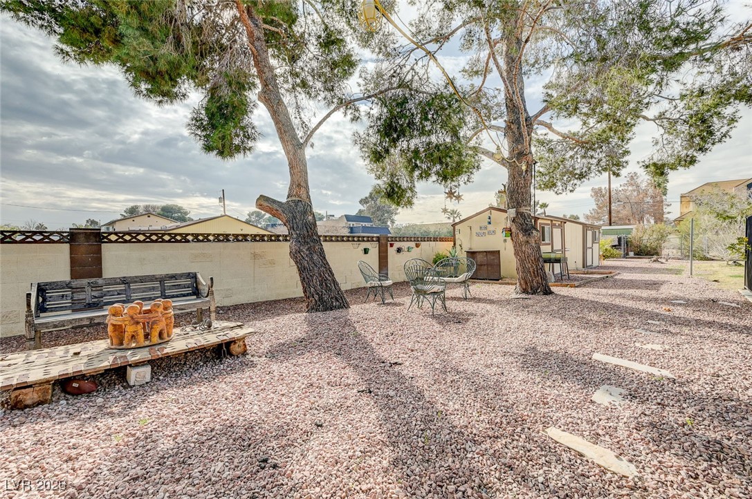 2989 Santa Margarita Street