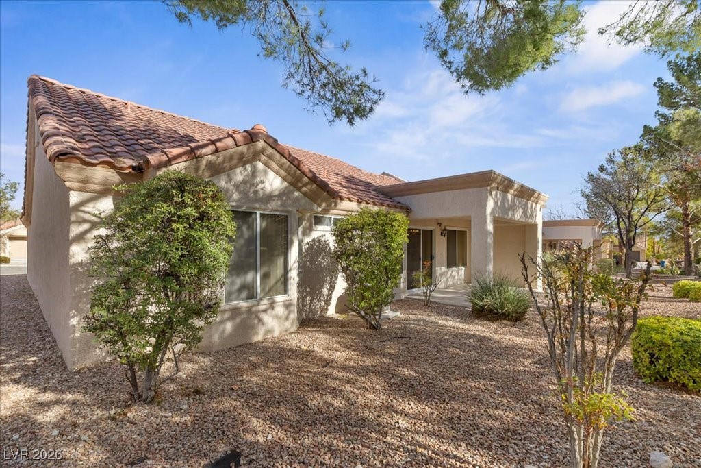 9521 Gold Bank Drive