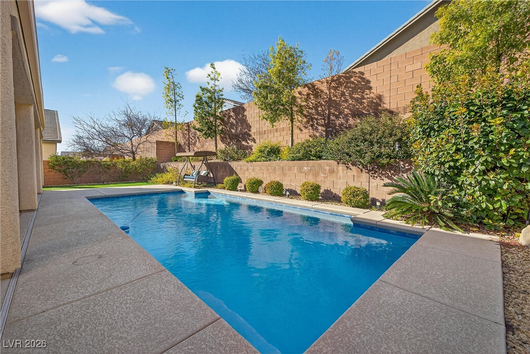 7349 Merimack Oaks Street