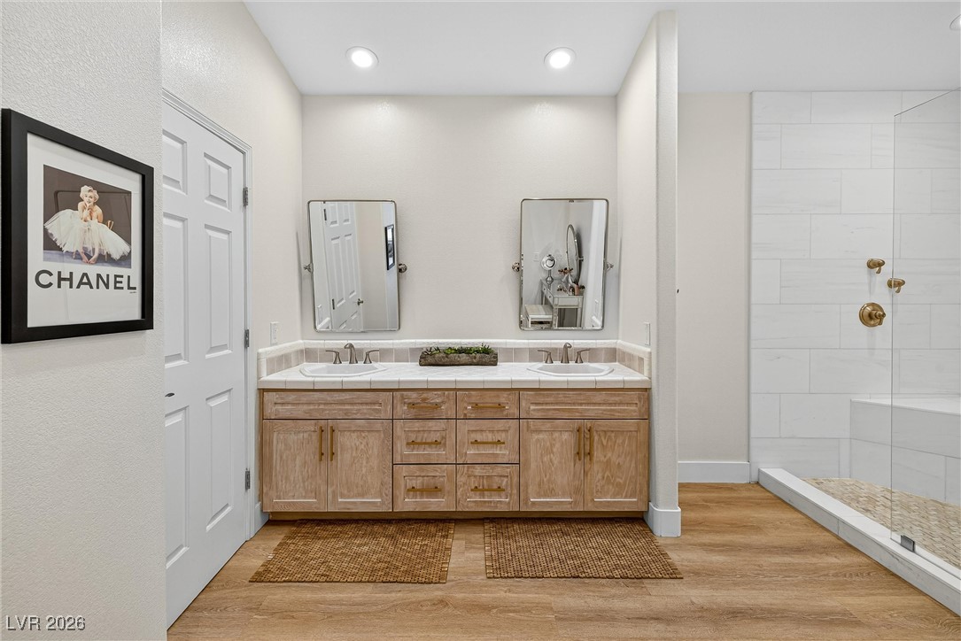 3236 Cliff Sieler Court