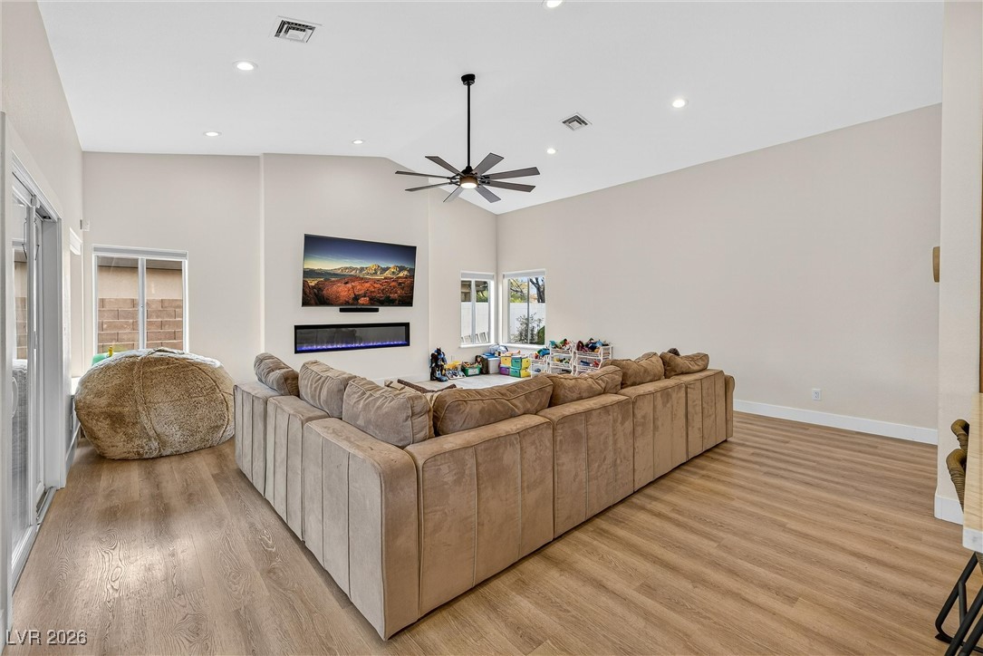 3236 Cliff Sieler Court