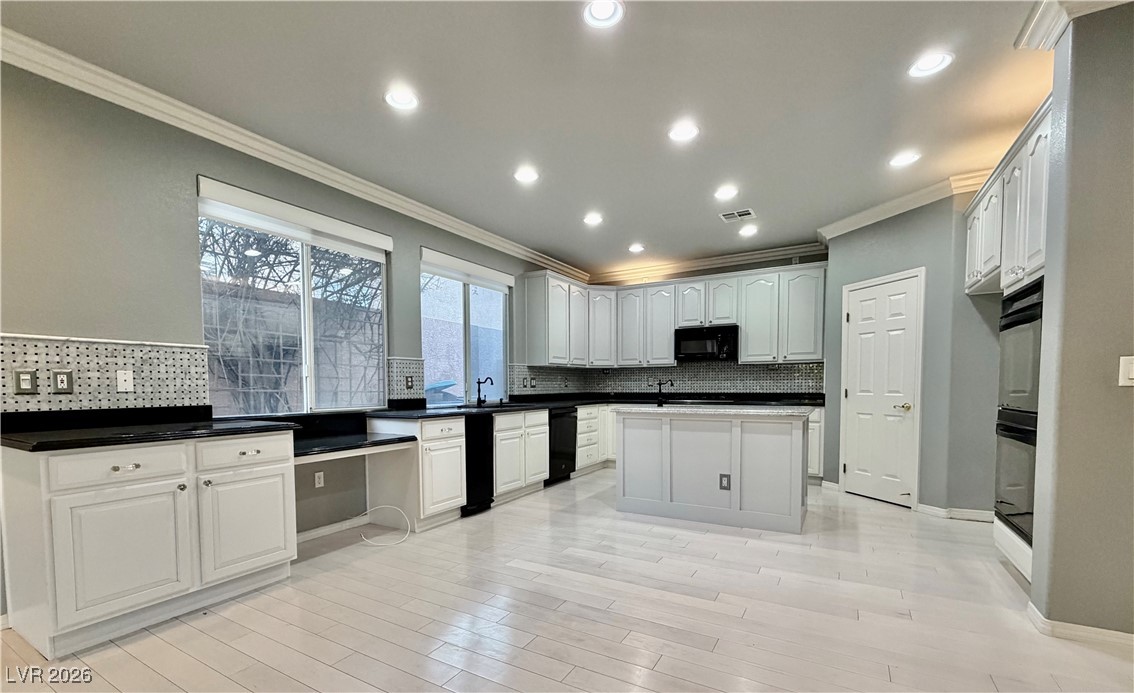 11025 Arbor Pine Avenue