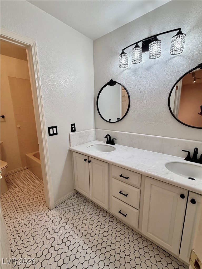 11025 Arbor Pine Avenue