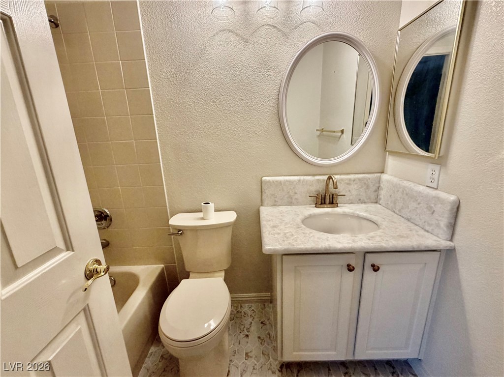 11025 Arbor Pine Avenue