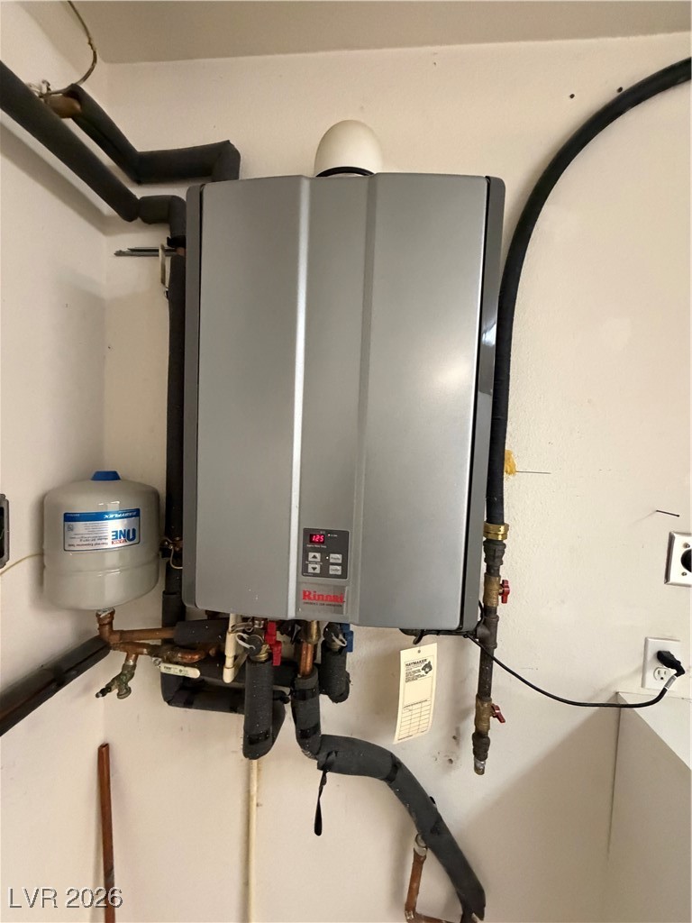 11025 Arbor Pine Avenue