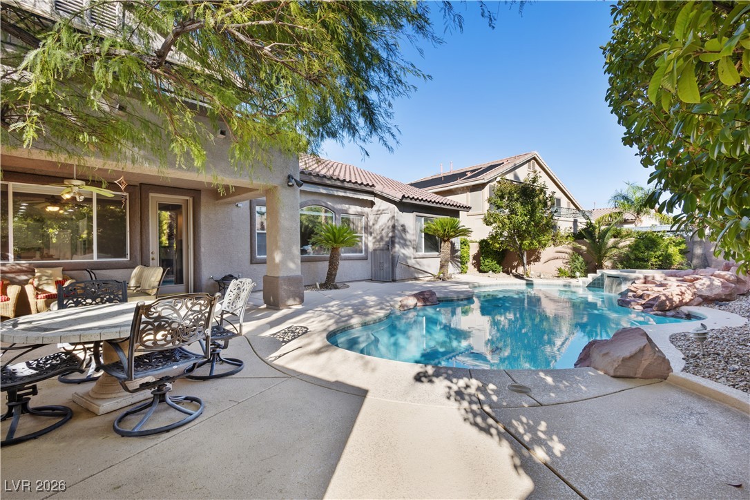 11025 Arbor Pine Avenue