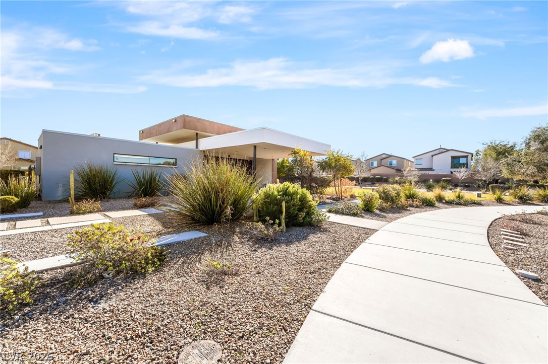 3220 Alpine Aster Avenue