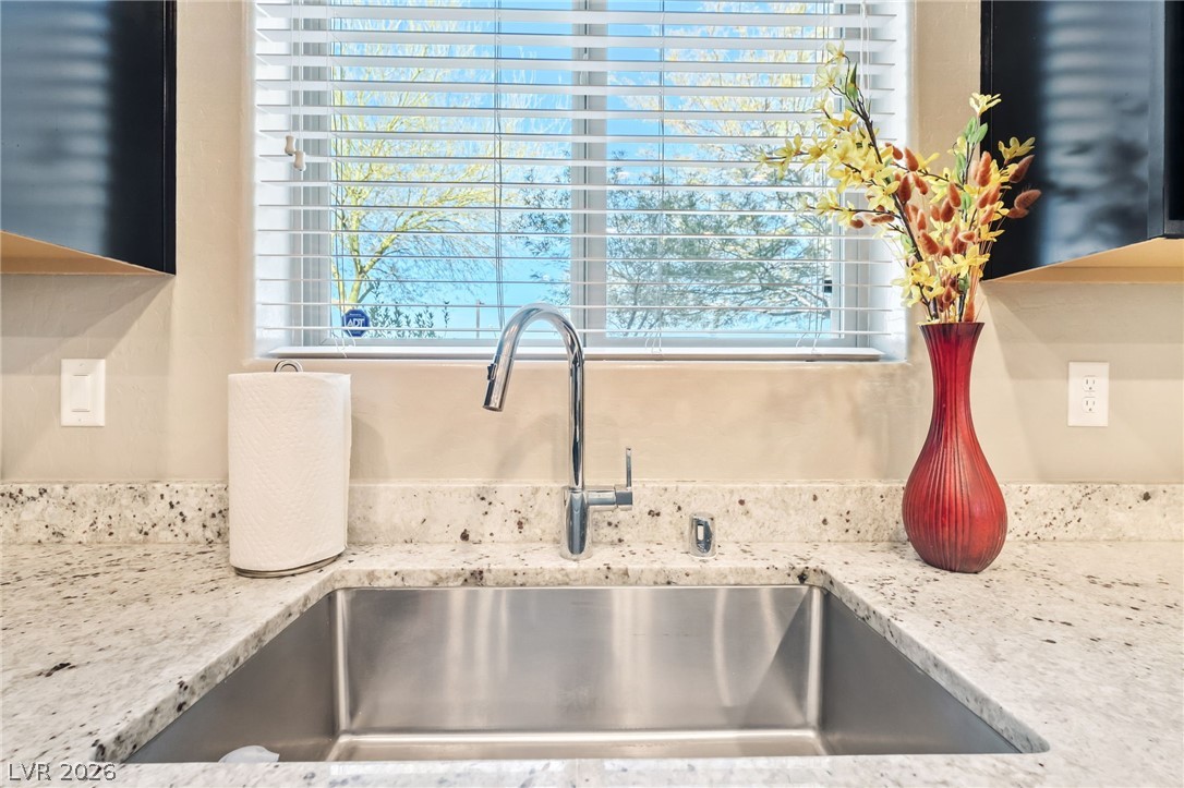 3220 Alpine Aster Avenue