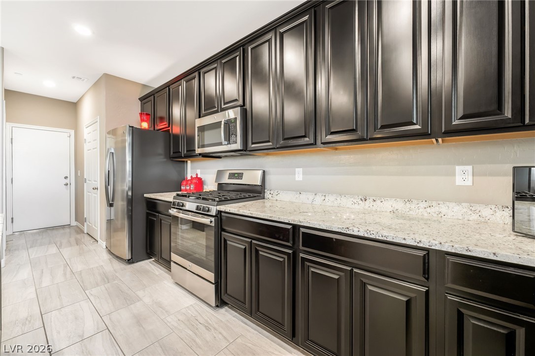 3220 Alpine Aster Avenue