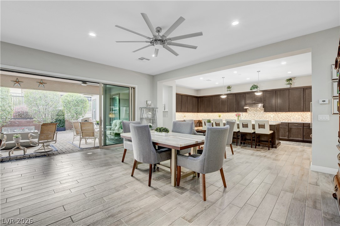 6709 Titanium Crest Street