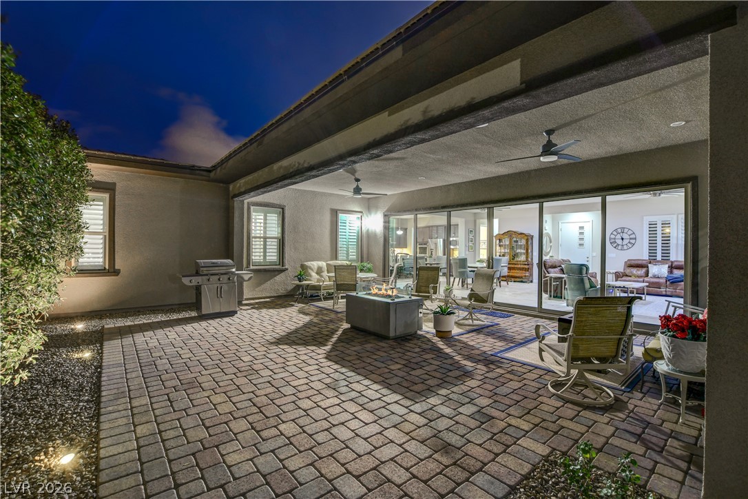 6709 Titanium Crest Street