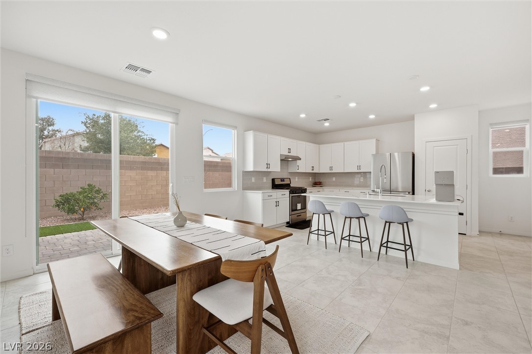 5839 Holbeche Street