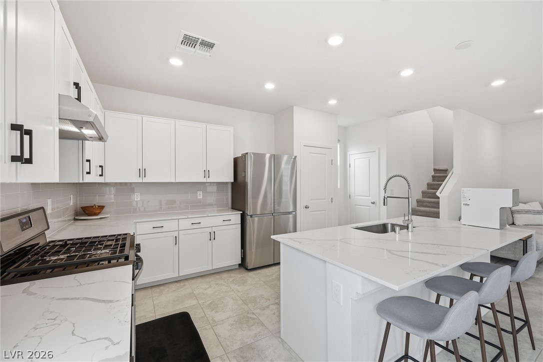 5839 Holbeche Street