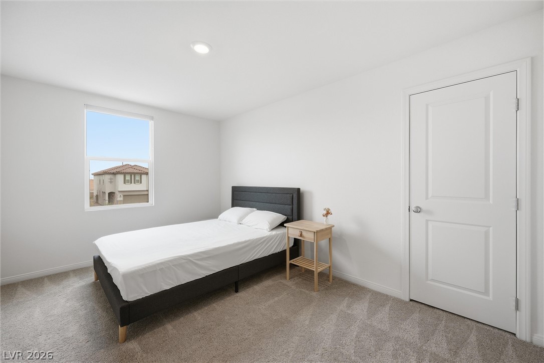 5839 Holbeche Street