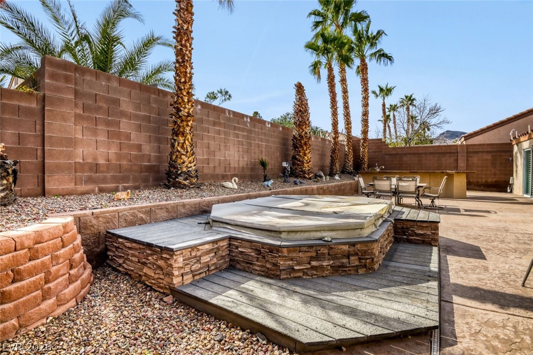 189 Ruby Ridge Avenue