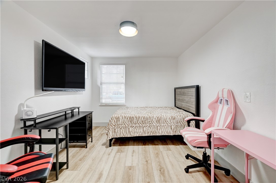 9733 Fern Canyon Avenue