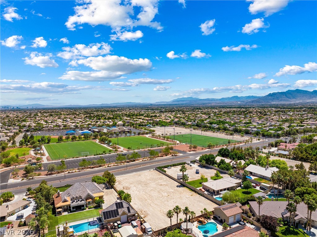 5200 Grand Teton Drive