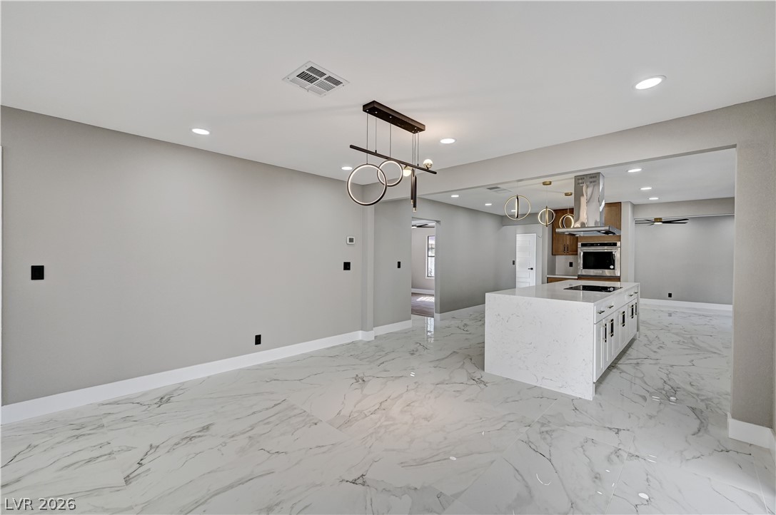 3420 Calle De Corrida