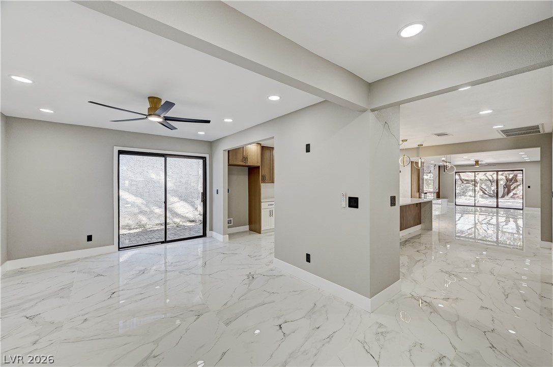 3420 Calle De Corrida