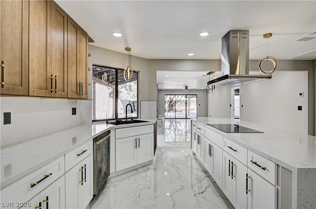 3420 Calle De Corrida